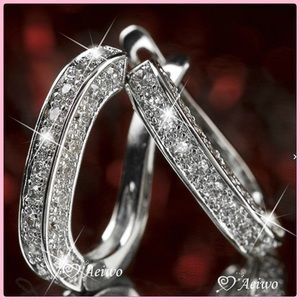 NWT 925 Sterling Silver White Sapphire Earrings 2XHP